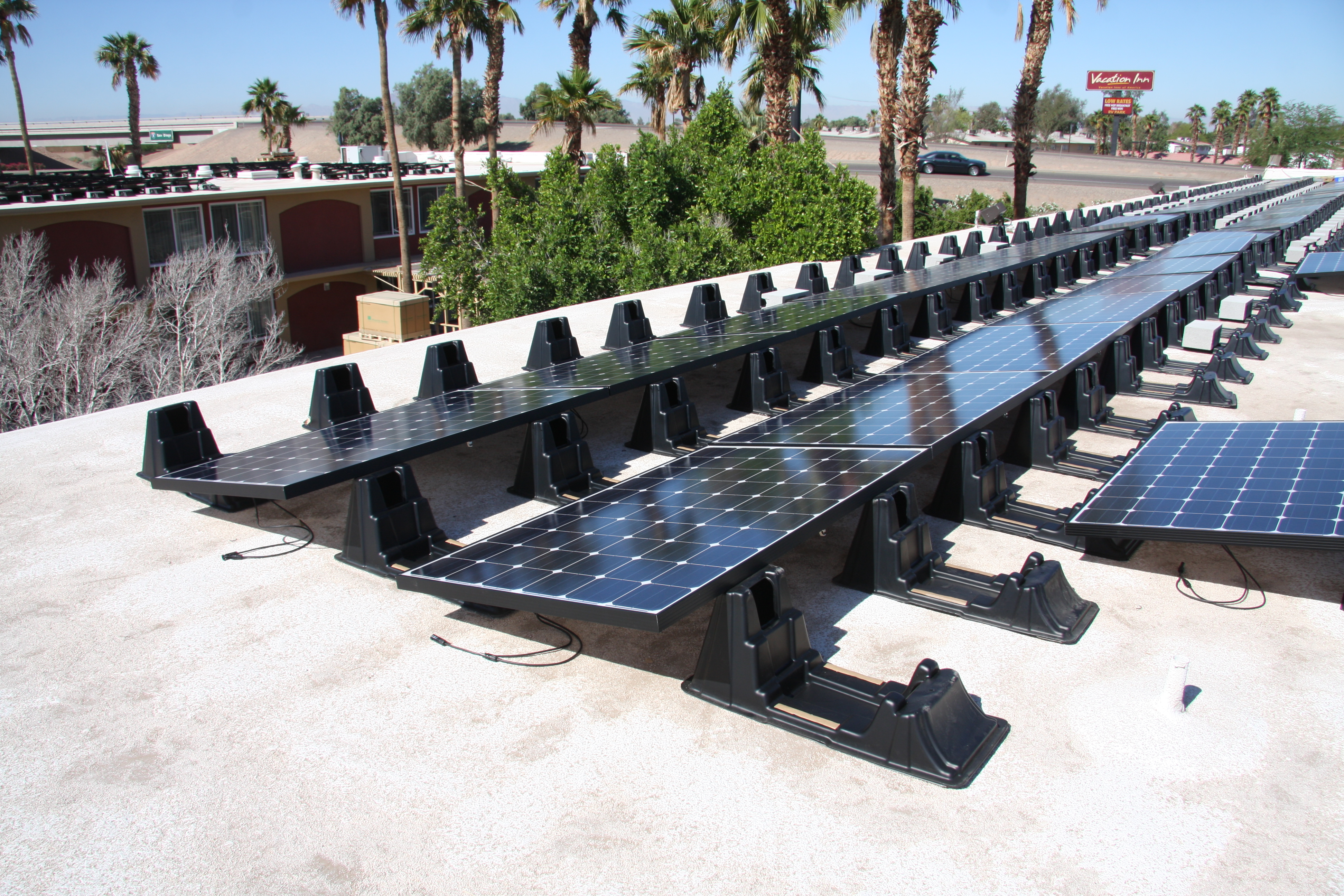 PV Solar Panel Ballasted Flat Roof & Ground Mount Hardware