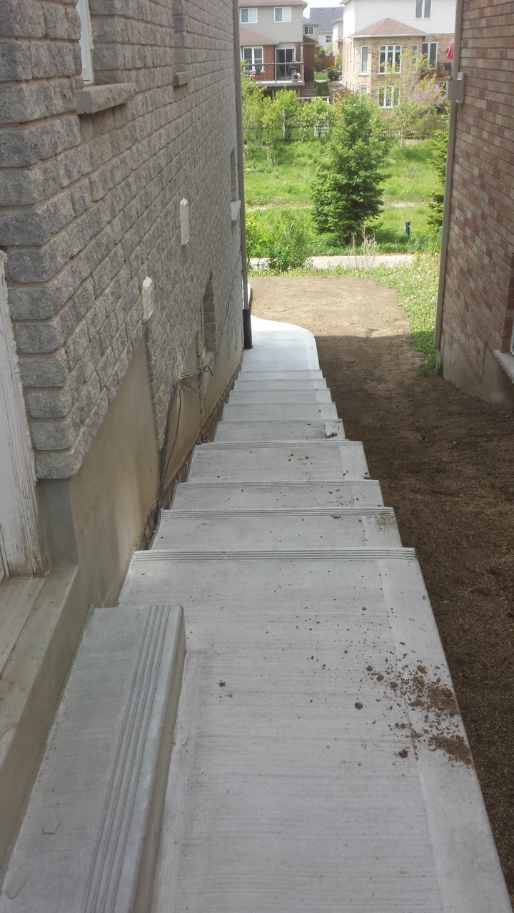 Side House Stairs and Patio Solid Concrete Solutions