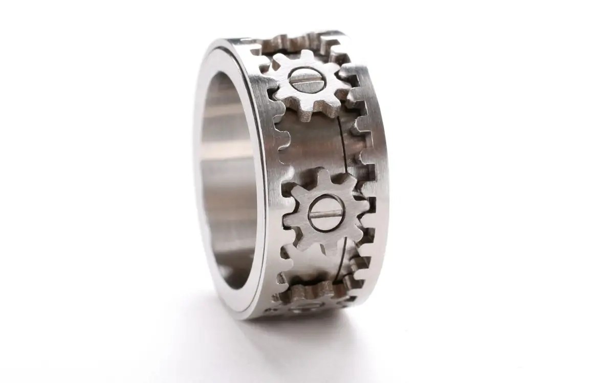 Wrap Your Pasty Fingers Around These Gear Rings From Kinekt Design