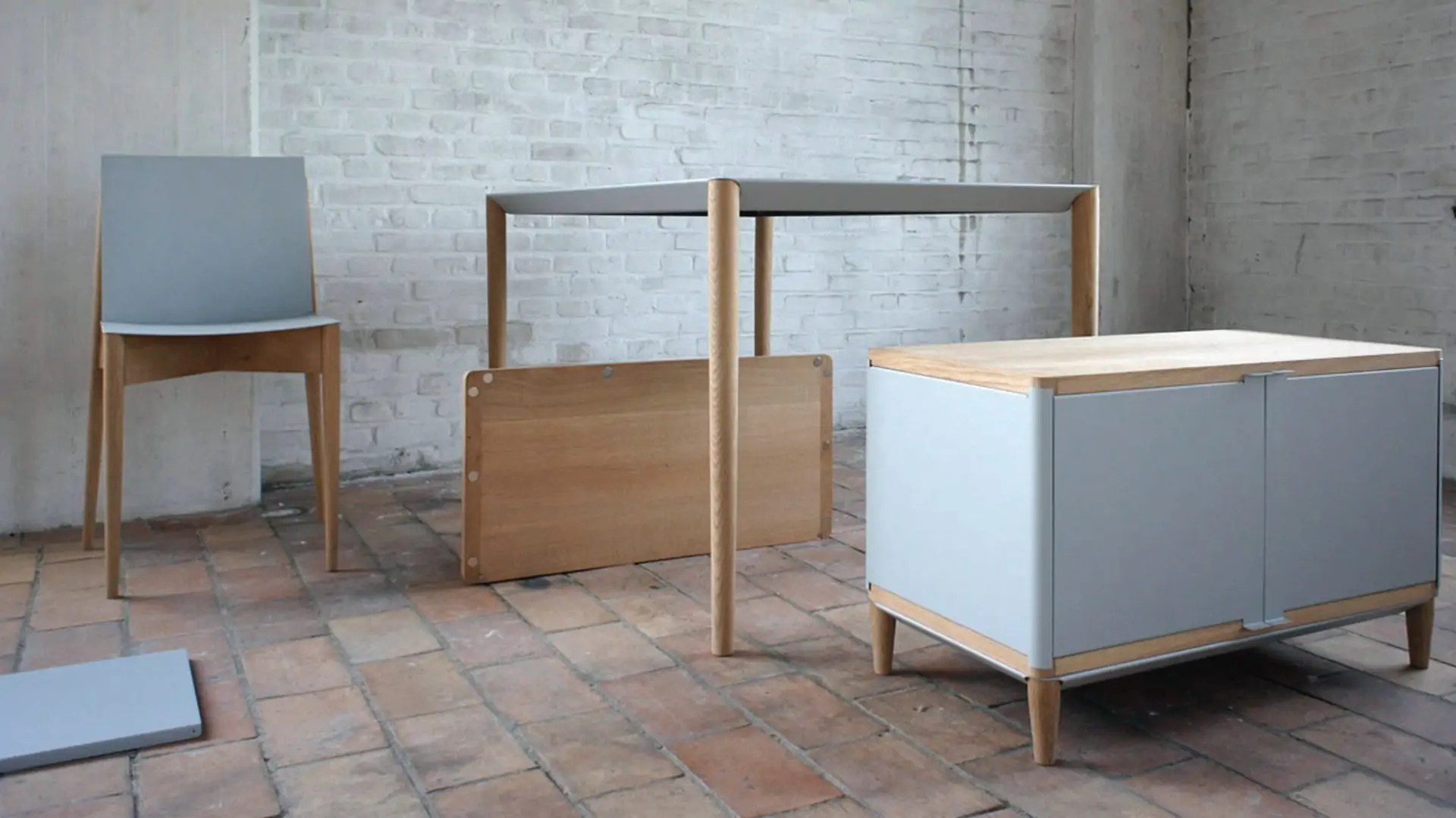 New Automation Software Simplifies Furniture Assemblies into FastenerFree Flat Pack Designs