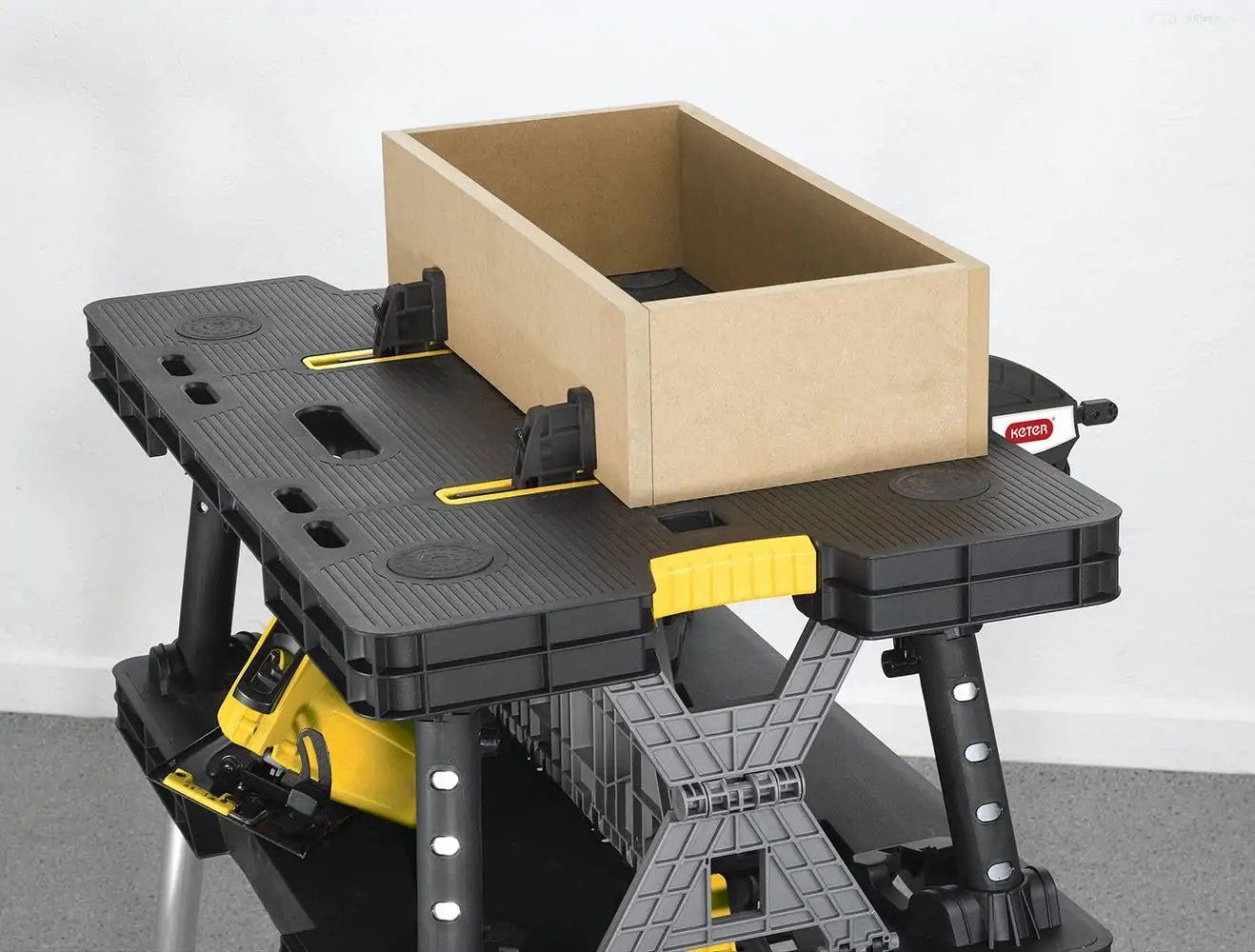 5 Best Compact Folding Workbenches for Your 2021 Review