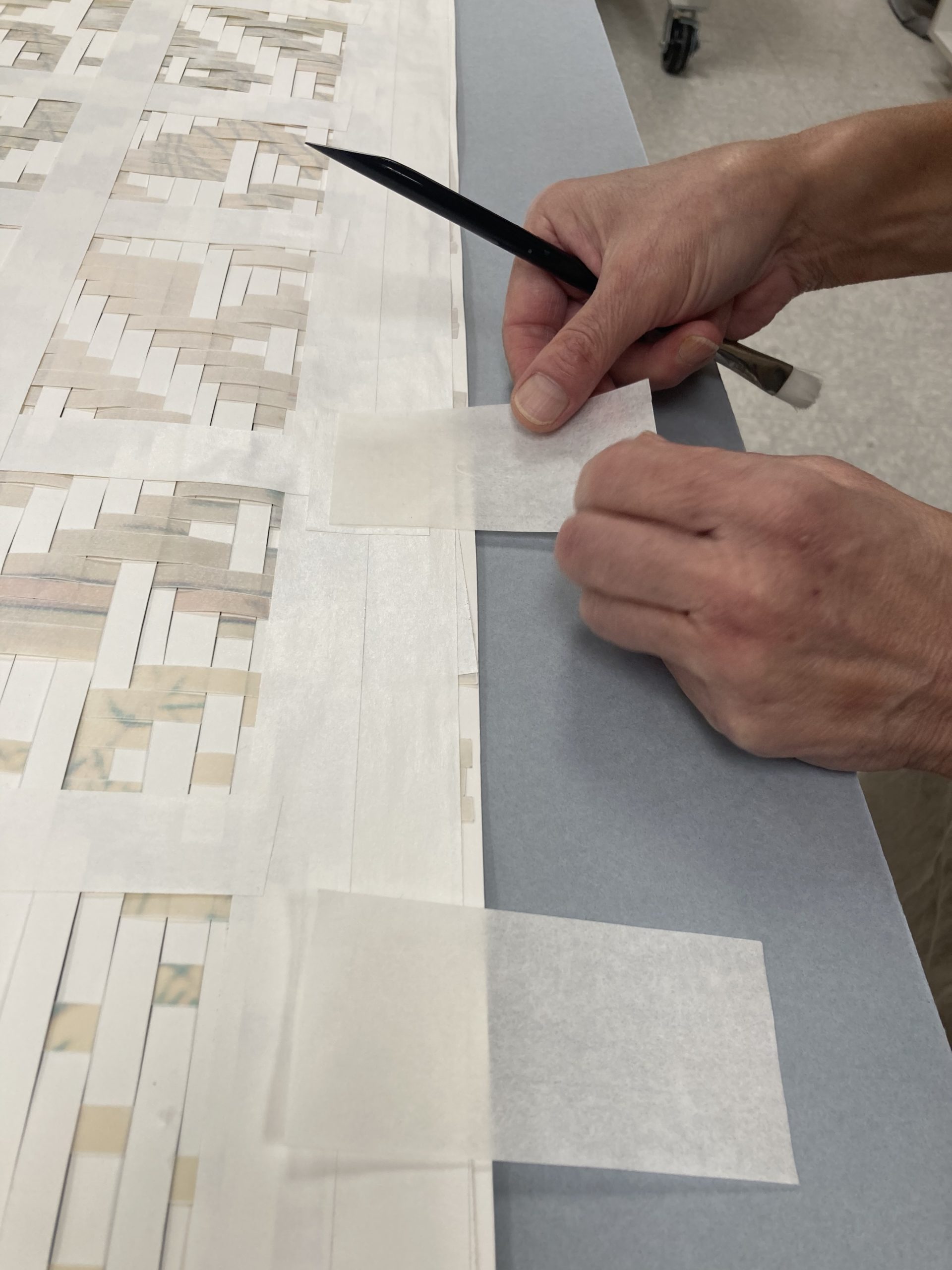 hinging and mounting SOLOMON CONSERVATION