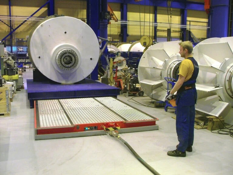 Air film movers Air cushion systems for moving heavy loads Solving