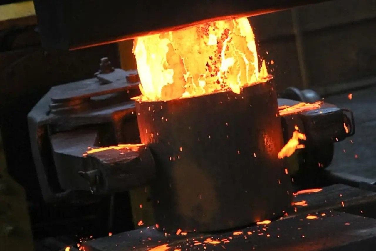 Valves vs Cast Valves Somers