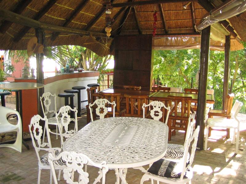 Roland's Rendezvous Stellenbosch, Winelands, South Africa Bed and