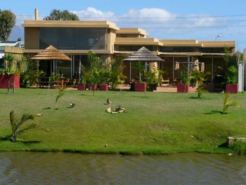 Somewhere 2 Rent South Africa Parow Self Catering, Villas, Apartments, Houses, Cottages