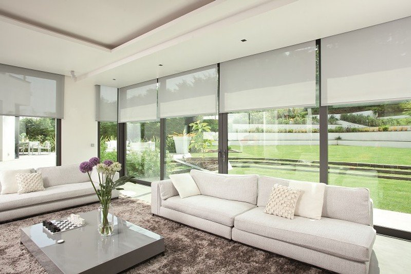 What do I do if my Somfymotorized shades or blinds are not working?