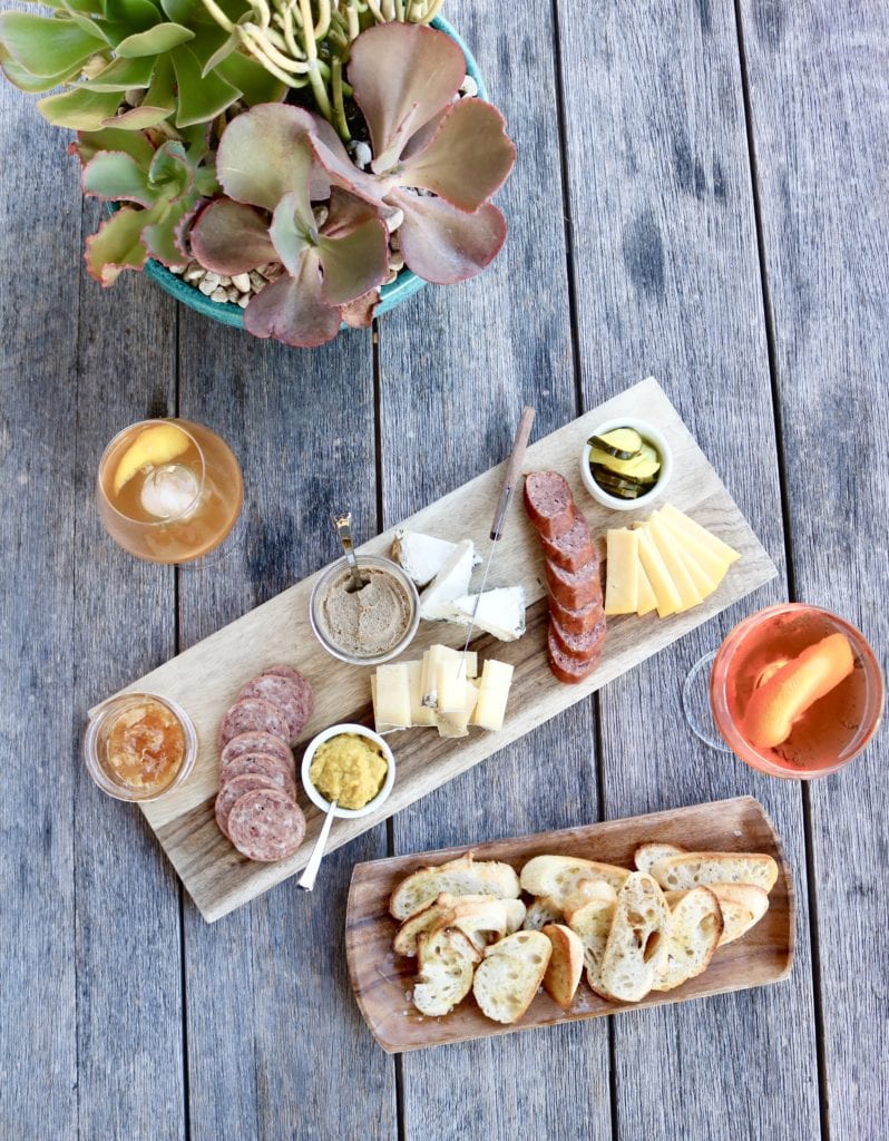 The Knotty Deck Is Seriously Raising The Bar For Hotel Restaurants So