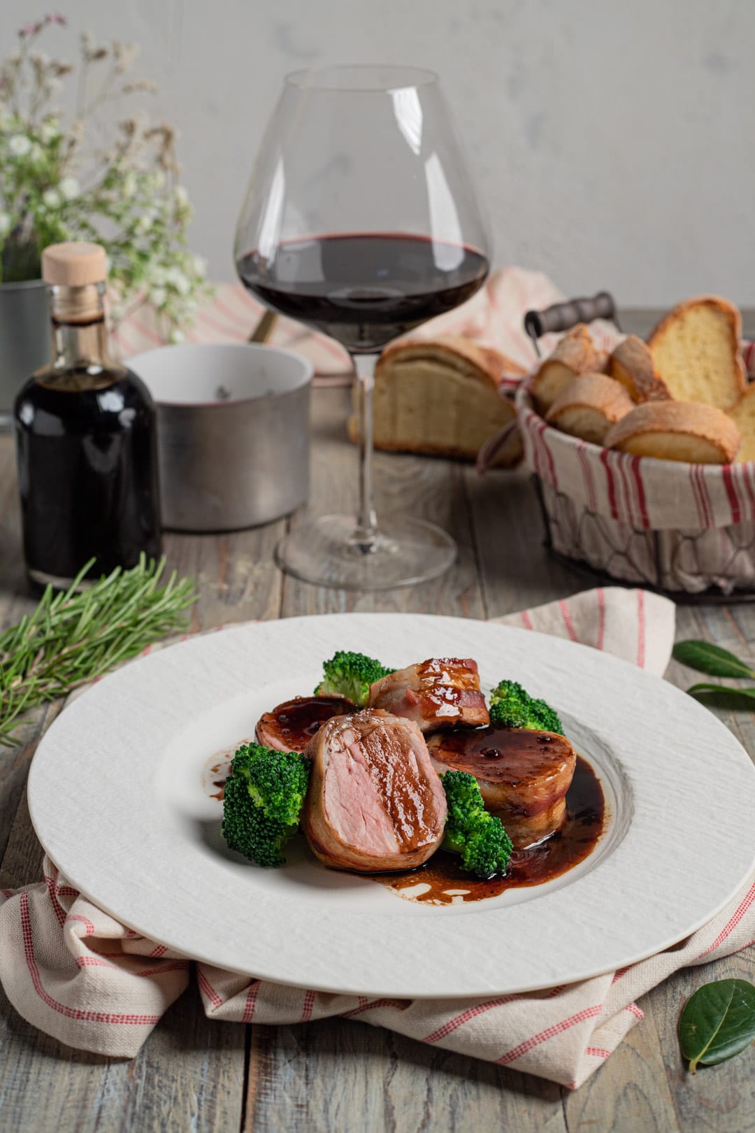 Filetto di maiale all'aceto balsamico Secondo piatto rapido e gustoso
