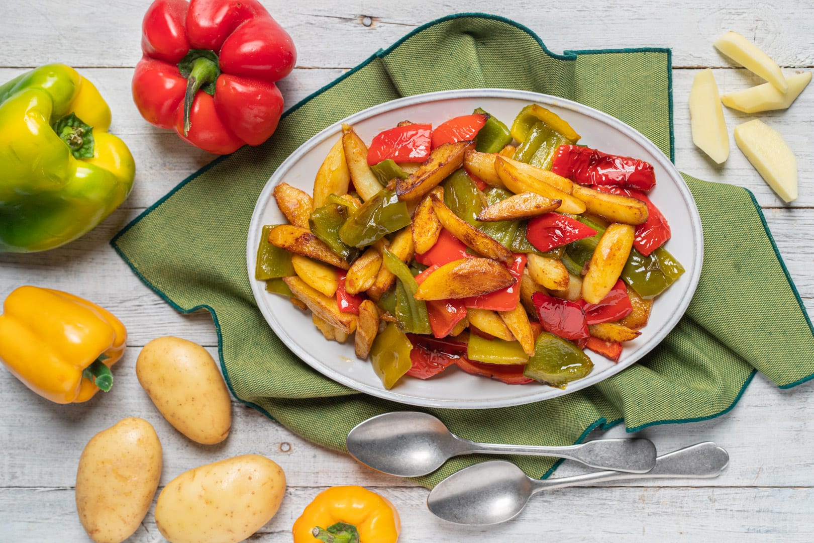 Pipi e patate il contorno calabrese rustico e saporito Sonia Peronaci