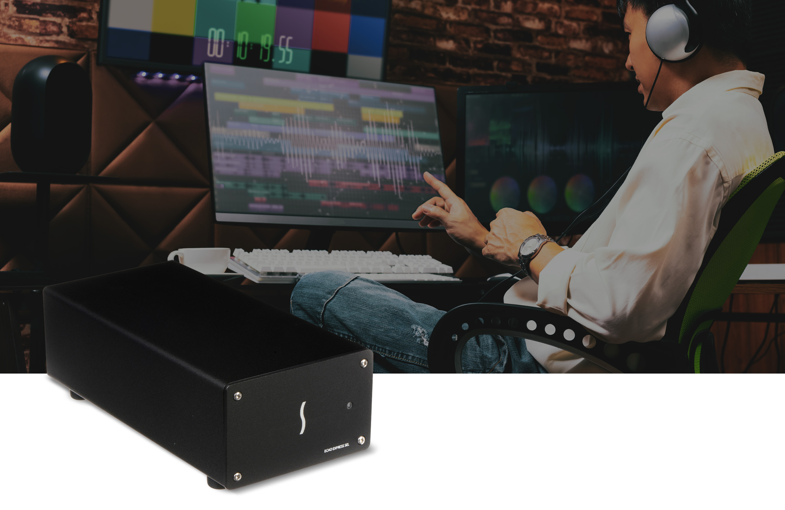 Echo Express SEL (Thunderbolt to PCIe Card Expansion System)