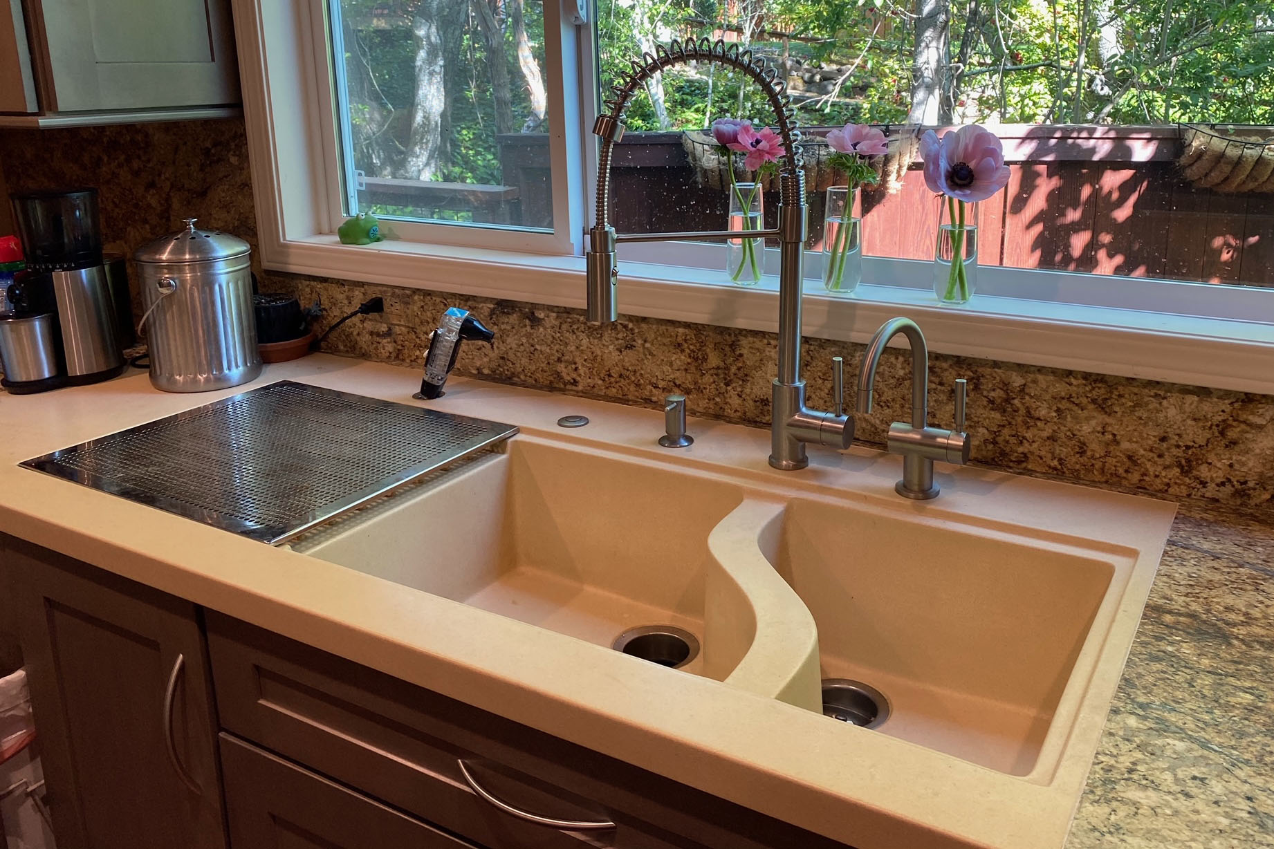 Concrete Kitchen Sinks, From Sonoma Cast Stone