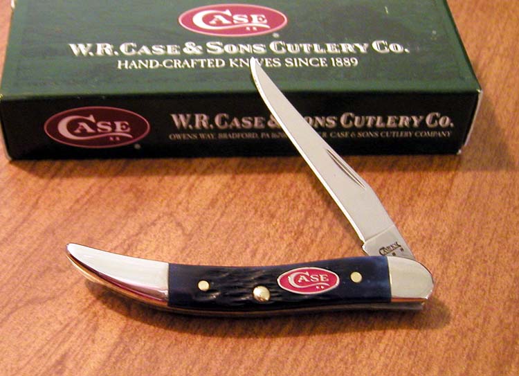 CASE NAVY BLUE BONE KNIVES