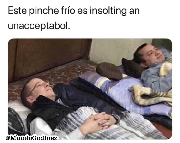 ¿Qué onda con este ️? Ahí les van sus memes de este