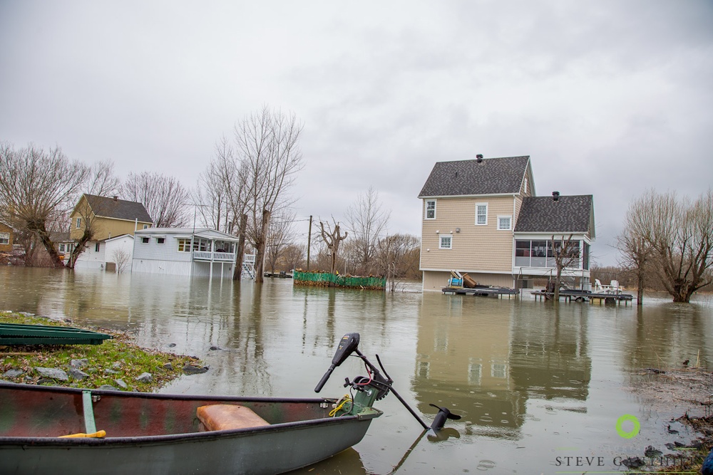 Images des inondations à SteAnne de Sorel
