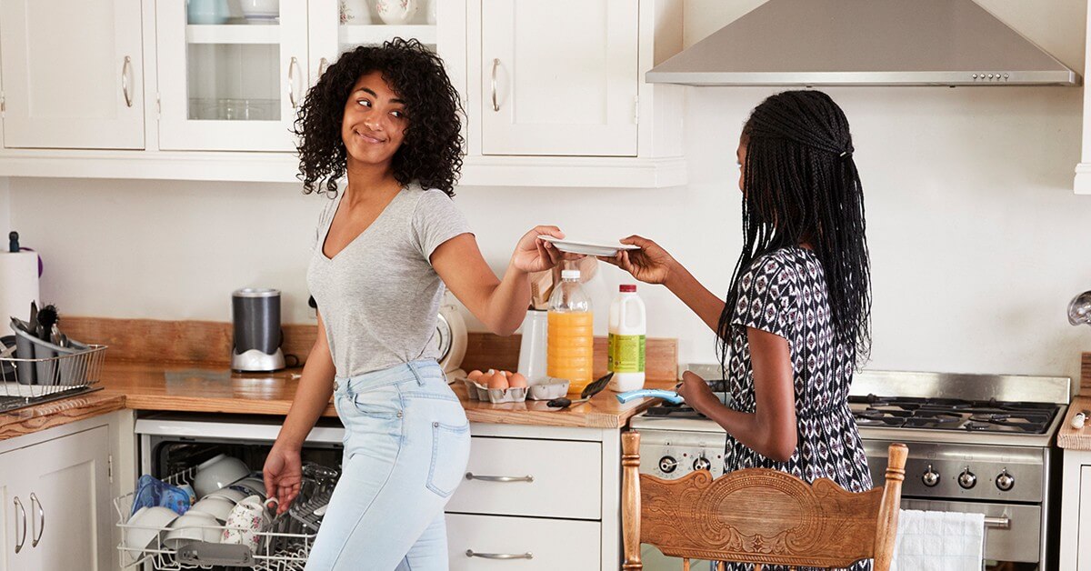 3 Tips for Sharing Responsibilities at Home Sortifyd