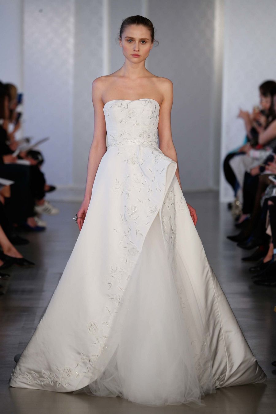 26 The Most Beautiful Wedding Dresses of 2017