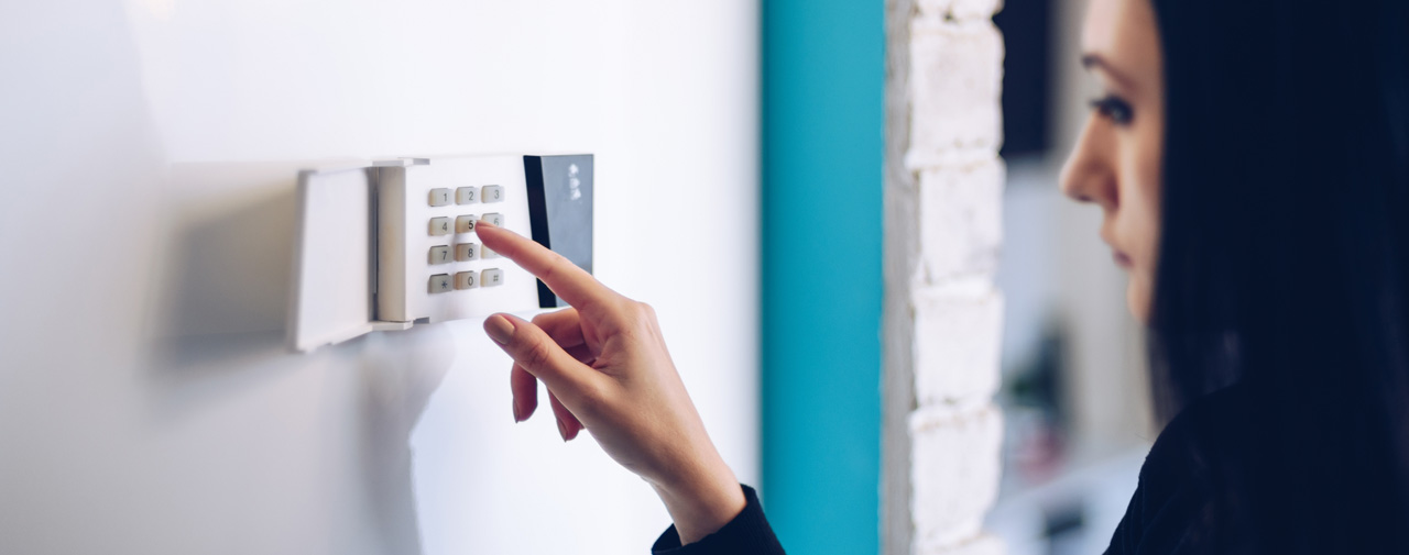 Sotham Engineering The pros and cons of keyless entry systems for