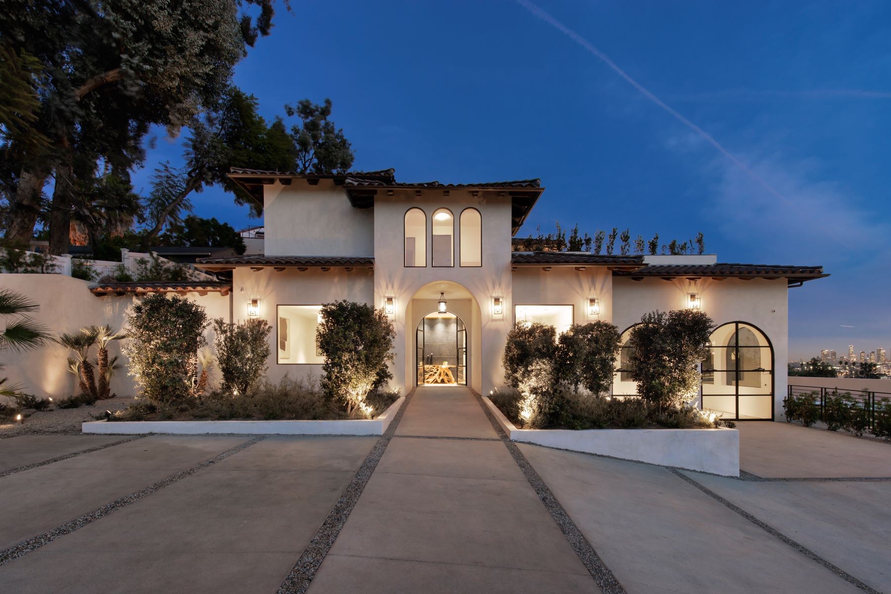 Video of the Week Take a Virtual Tour of a SpanishStyle Home in the