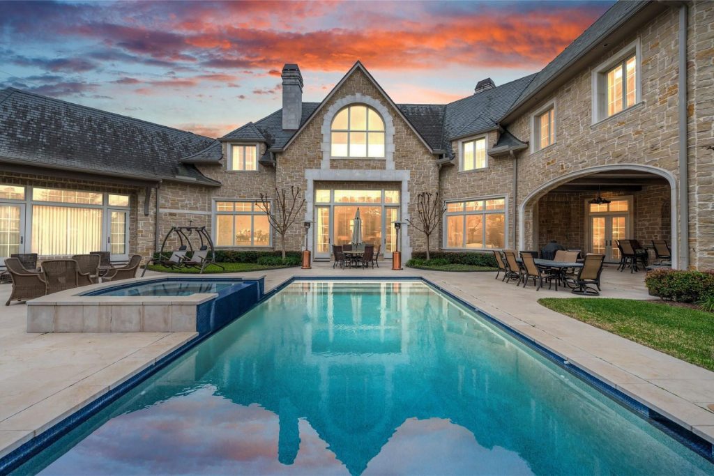 Inside a Stately Home in Houston’s Tanglewood Sotheby´s International