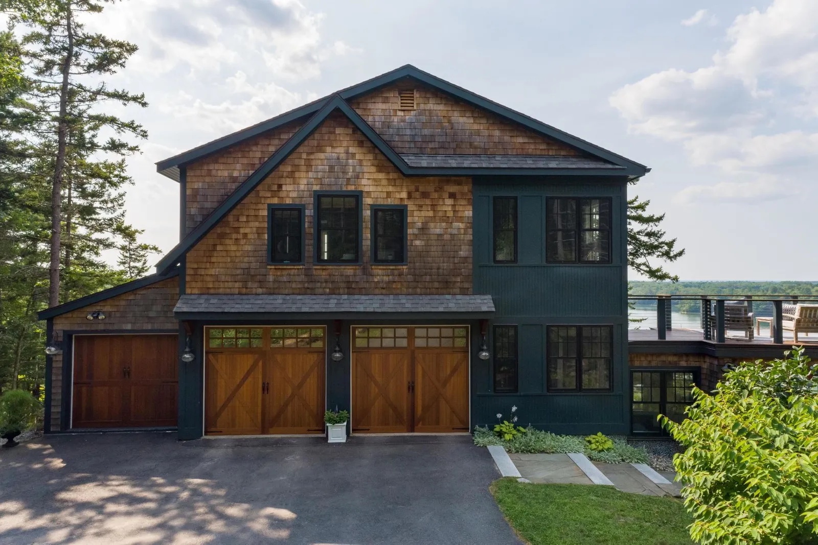 Video of the Week Take a Virtual Tour of a Waterfront Escape in West