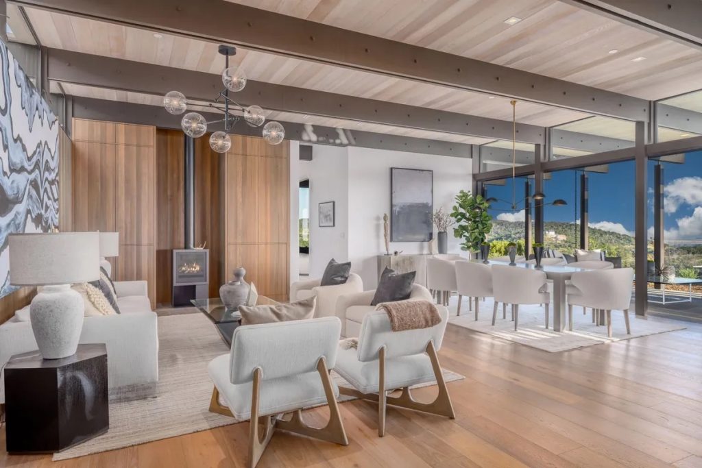 Inside a Contemporary Sonoma Valley Aerie Sotheby´s International