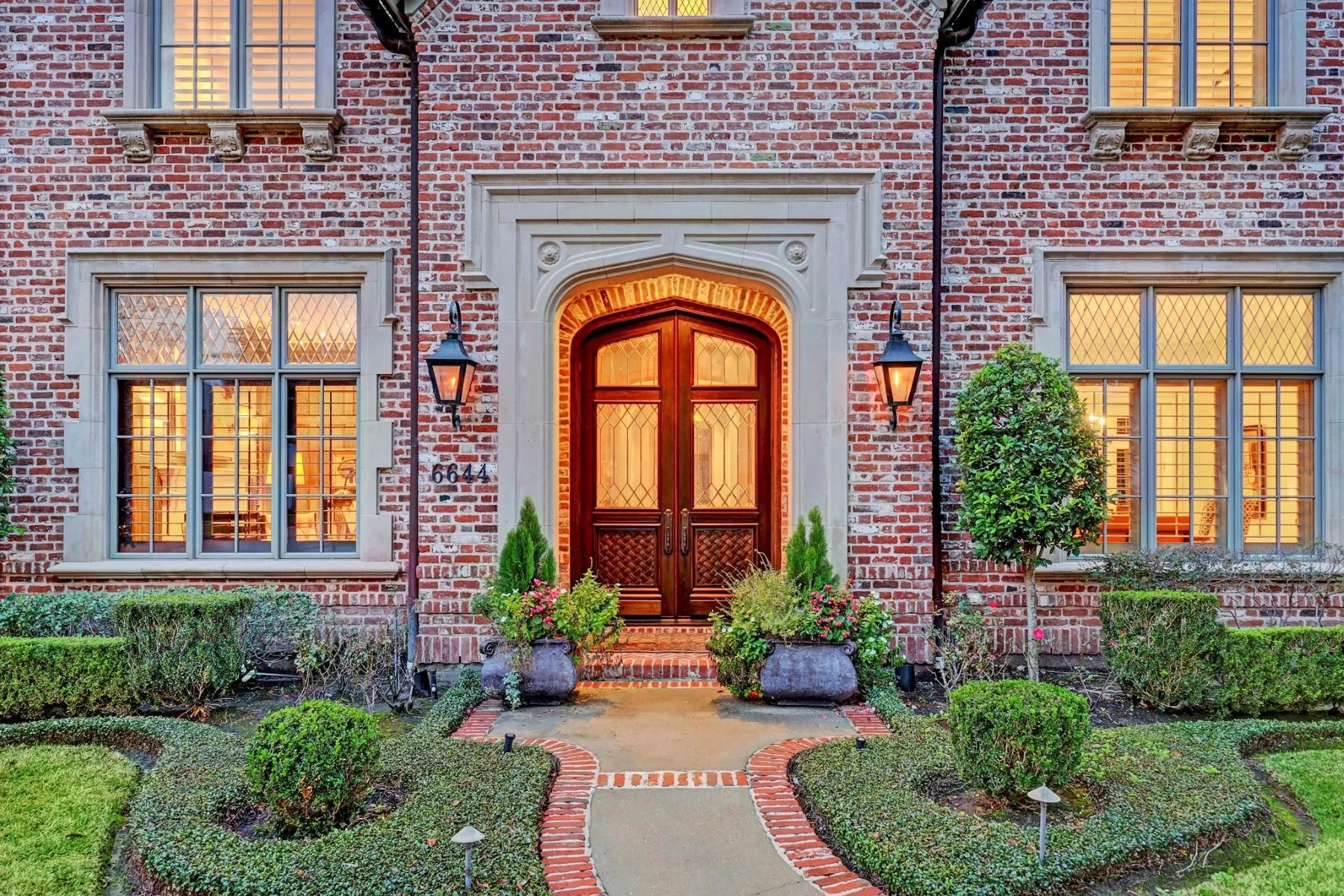 Beautiful Brick 4 Stately Brick Homes Sotheby´s International Realty