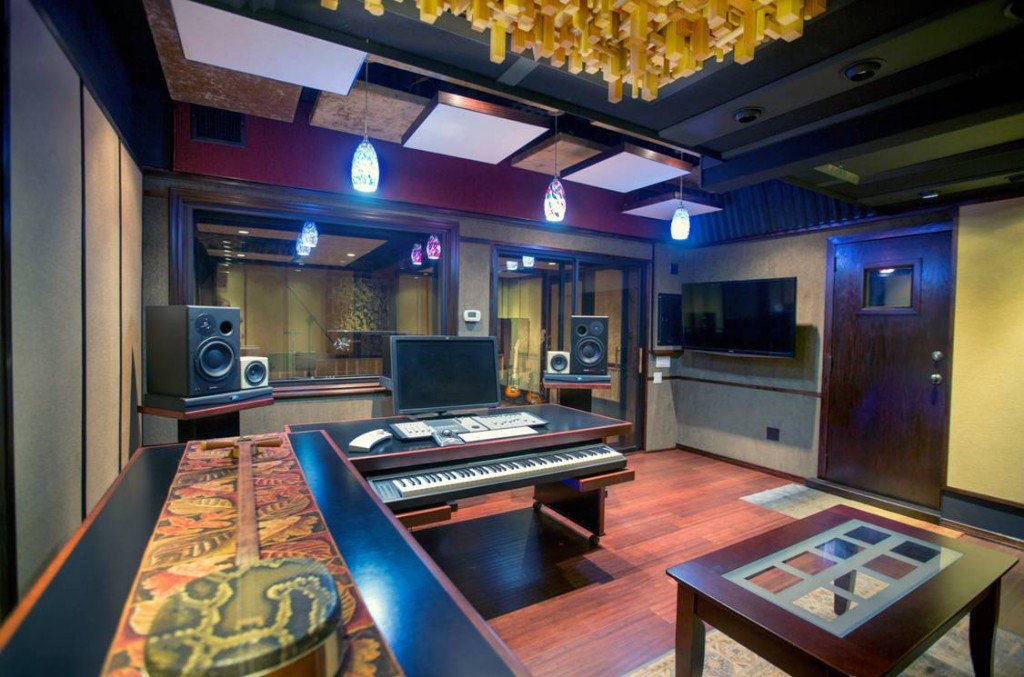 Top 5 Historic and Famous Recording Studios Soundproof Studios
