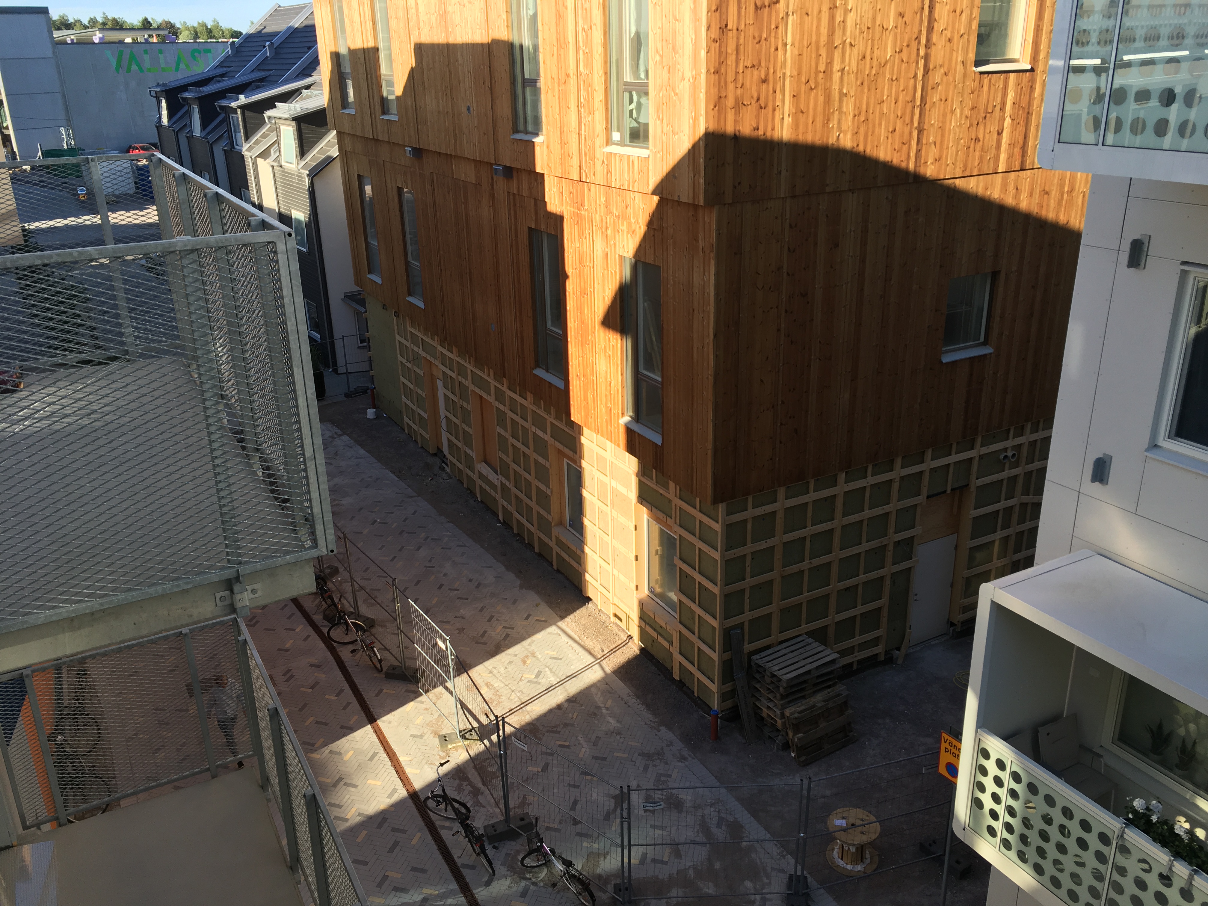 Noisy Apartment part 2 Sounds Of Changes