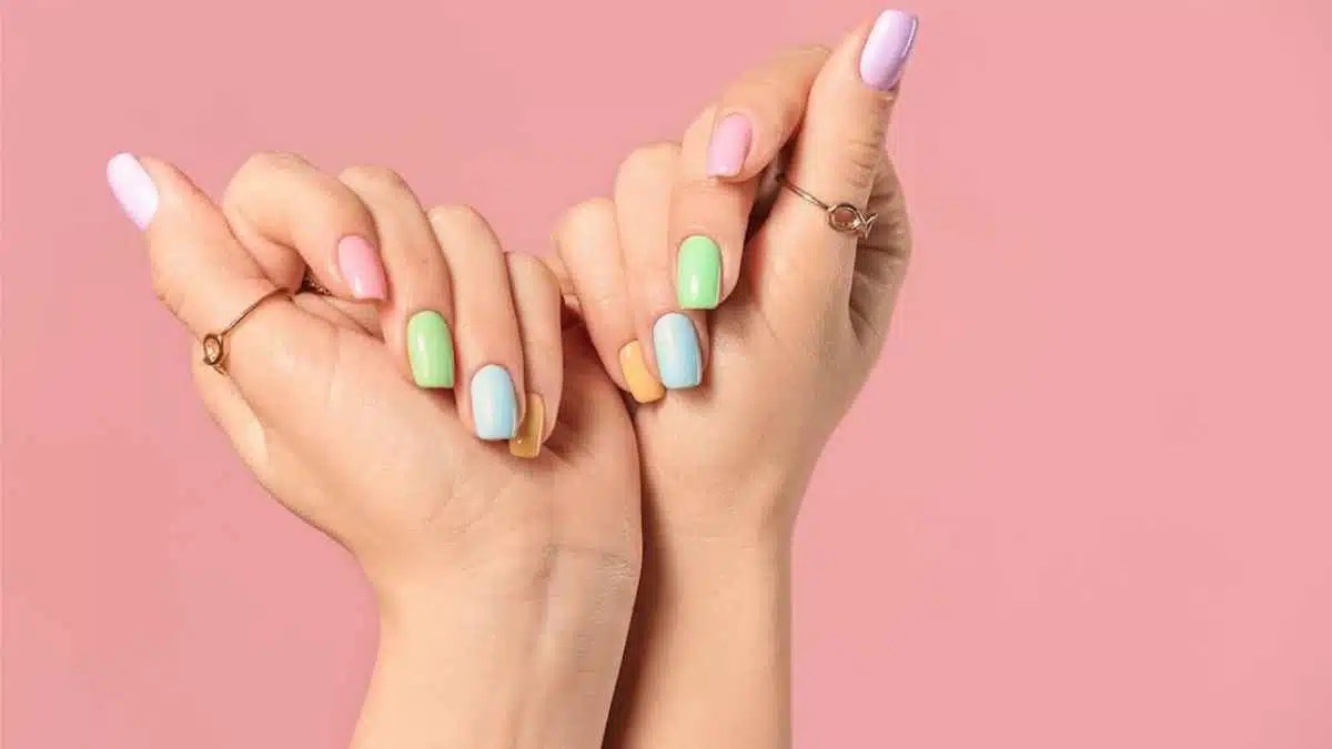 How to Maintain Your Gel Nail Polish for a Lasting Shine