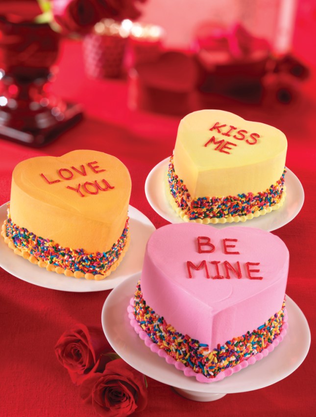 BaskinRobbins Conversation Heart Ice Cream Cake & Giveaway Southern