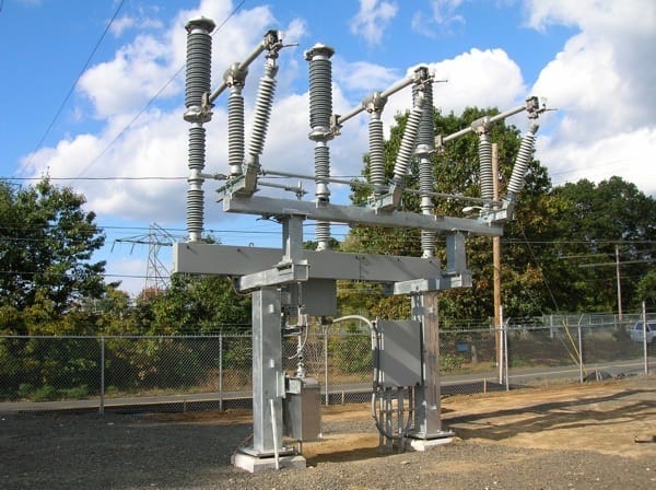 Learn About Our Vertical Circuit Switchers - Southern States