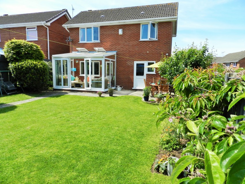 Beauworth Avenue, Greasby, Wirral, 3 bedroom, Detached