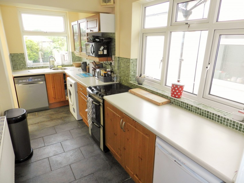 Jubilee Drive, West Kirby, Wirral, 3 bedroom, SemiDetached