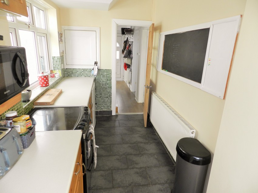 Jubilee Drive, West Kirby, Wirral, 3 bedroom, SemiDetached