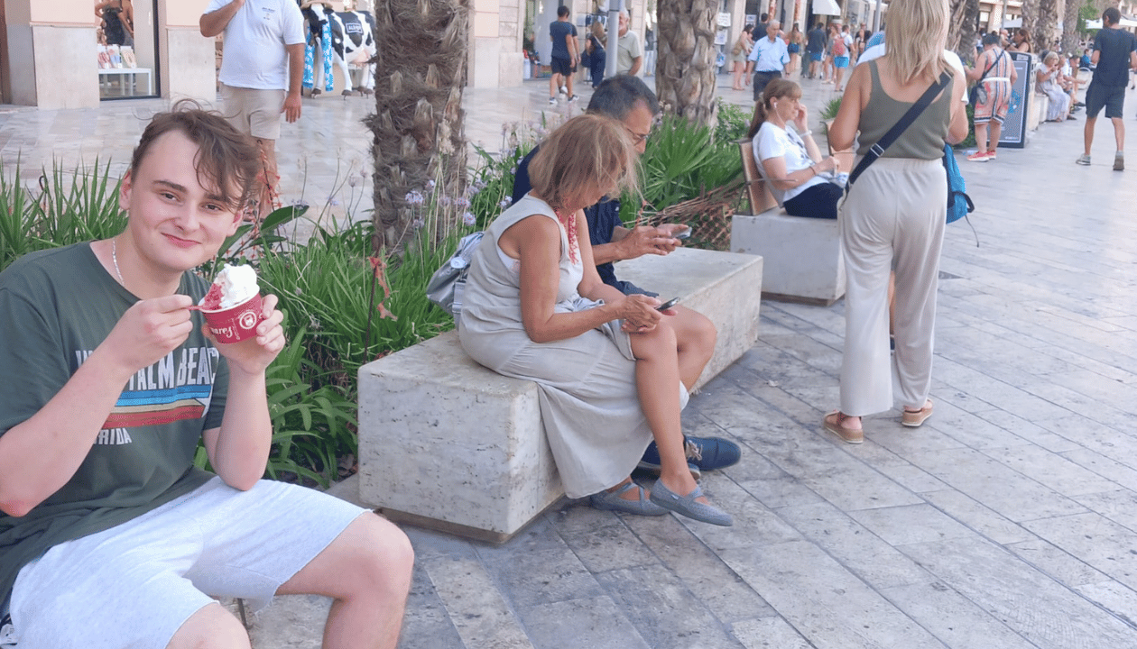 Shopping in Valencia Spanish Express