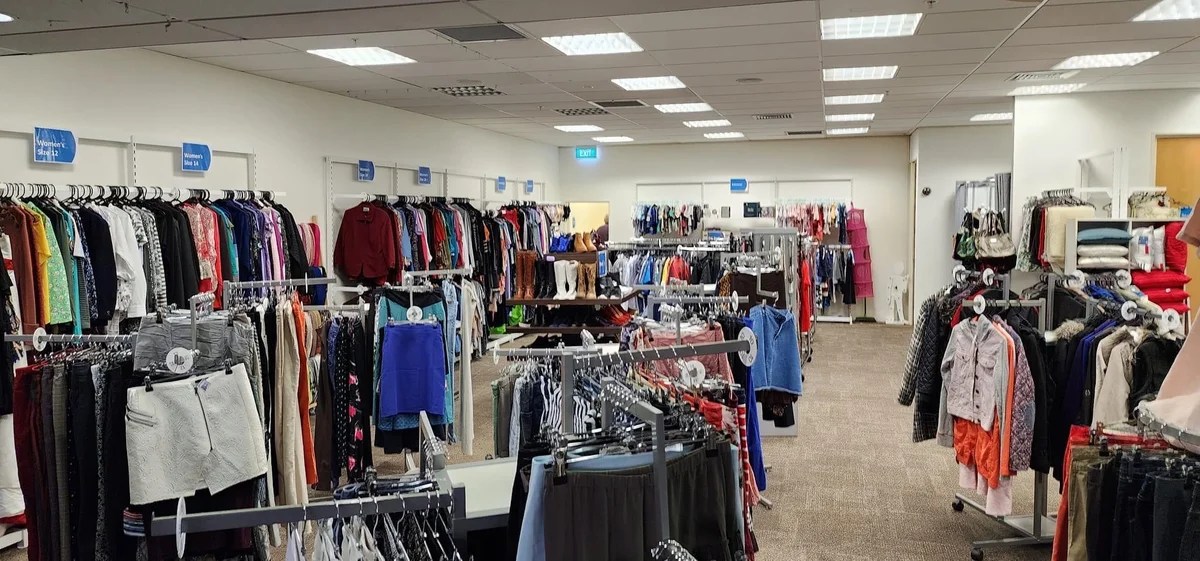 Sydenham Op Shop Furniture & Homeware • SPCA New Zealand