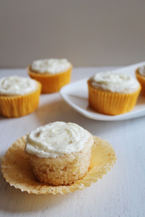 Eggless lemon cupcakes recipe (How to make eggless lemon