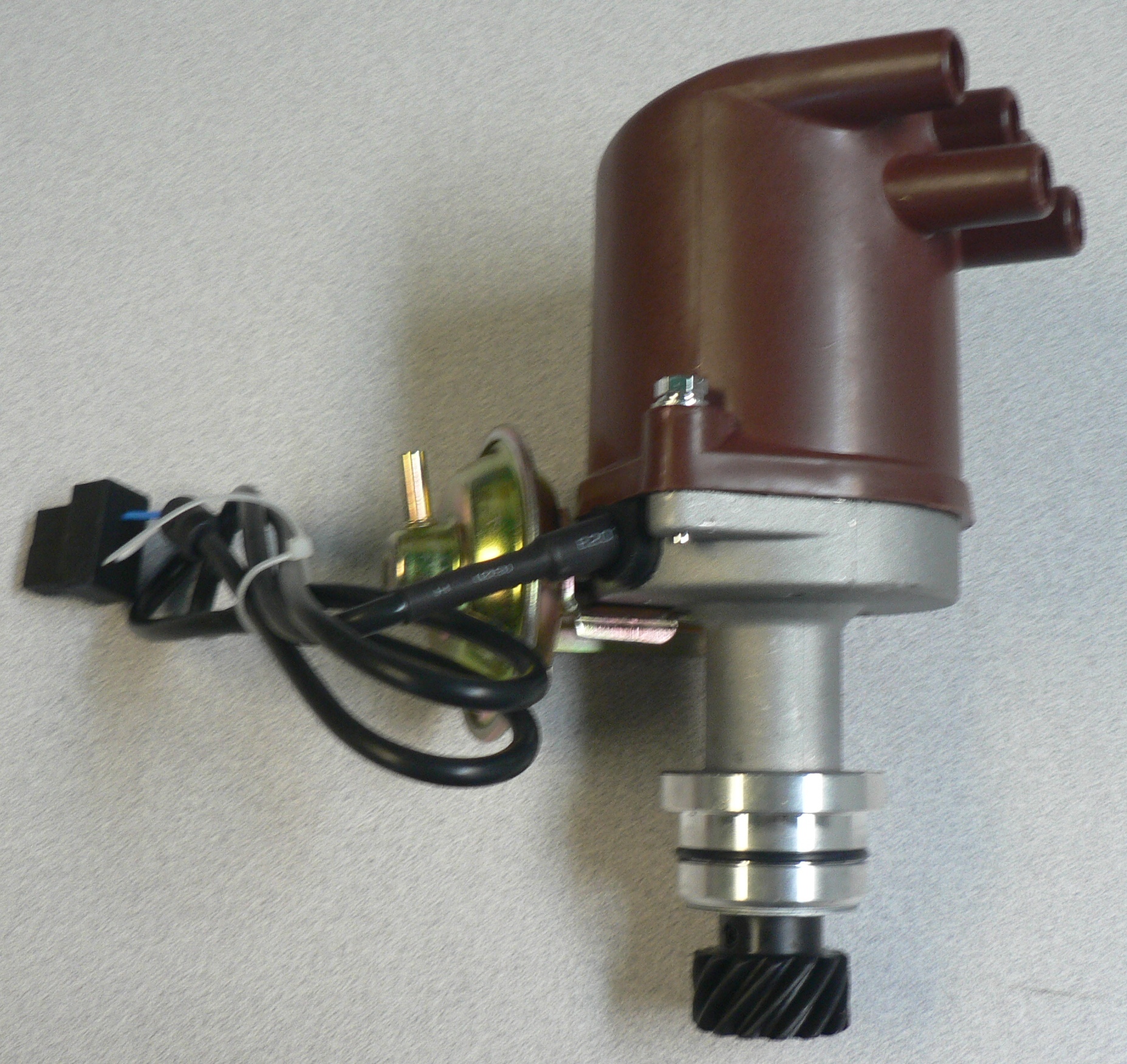 Fiat spider distributor Fiat 124 spider ignition distributor Fiat 4430224