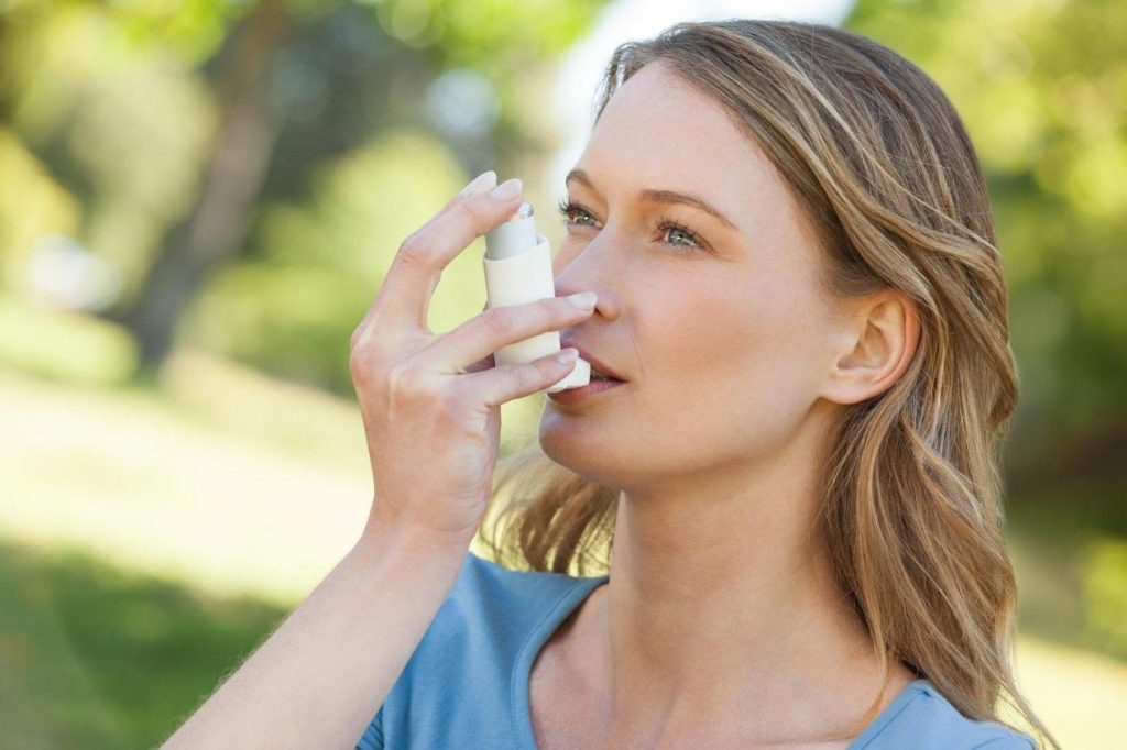 Managing Asthma Exploring the Pros and Cons of Flovent vs Albuterol
