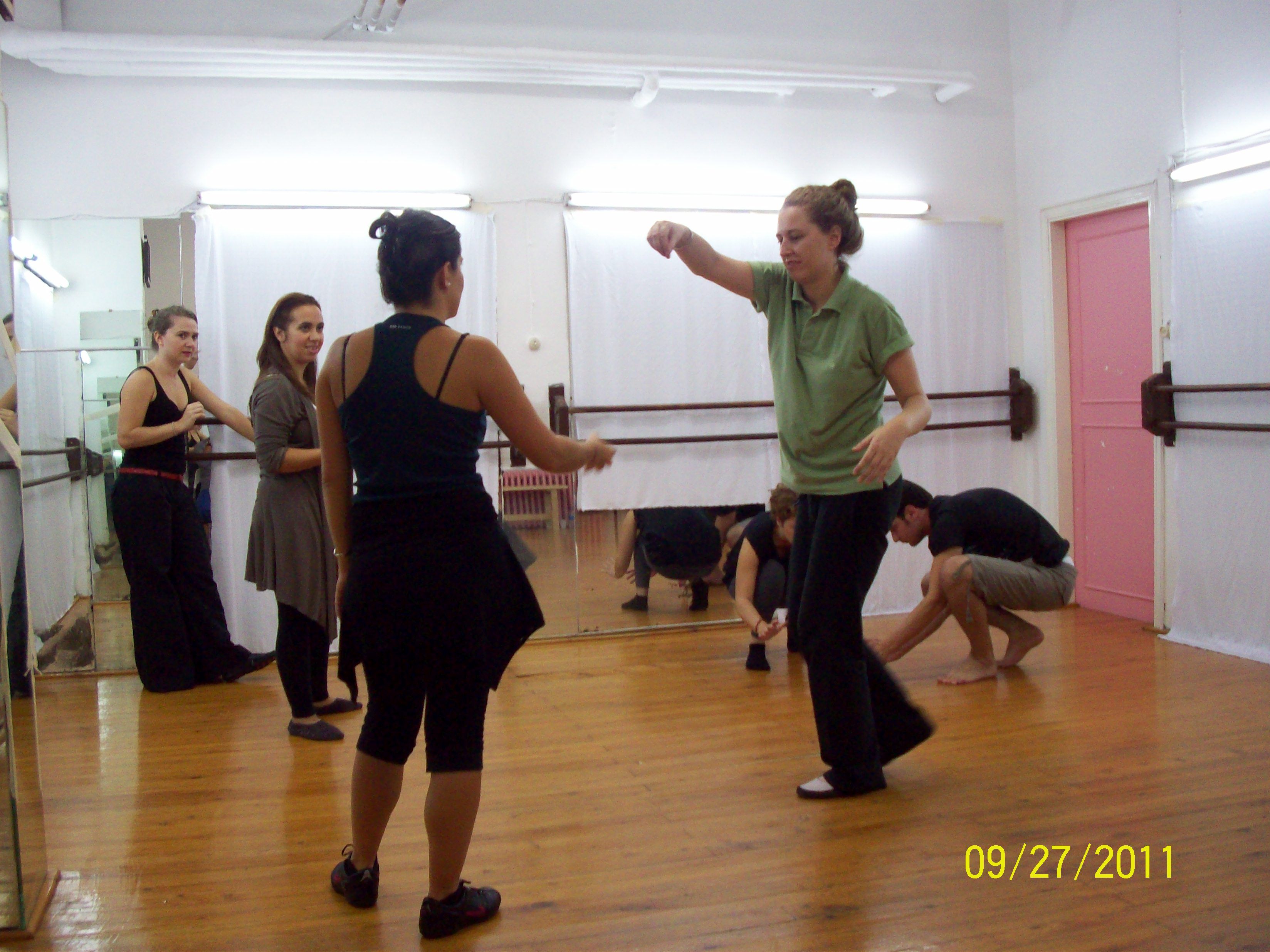 SPOLIN IKI ekibi boşlukla oynuyor - 2011