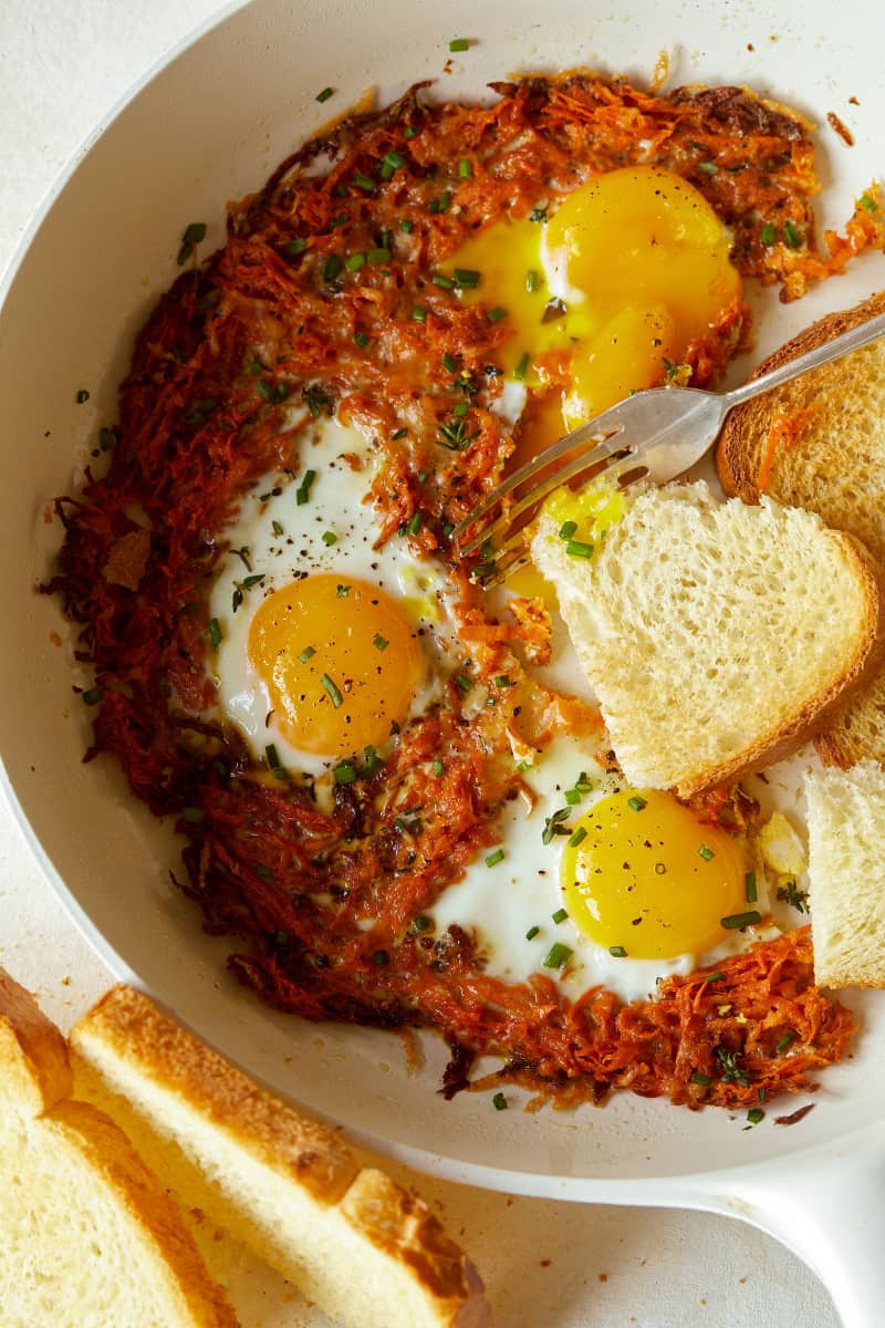 Cheesy Skillet Sweet Potato Hash Browns and Eggs