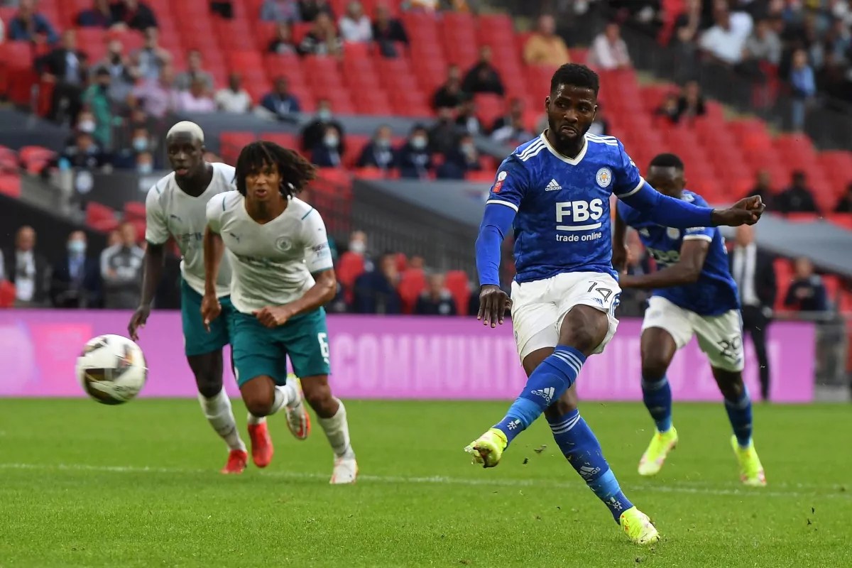 Avvio pessimo di Guardiola, il Manchester City saluta il primo trofeo