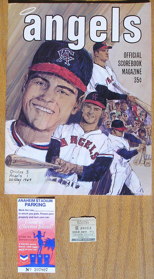 OFFicial mail order New York Yankees 1994 Yearbook and Scorebook