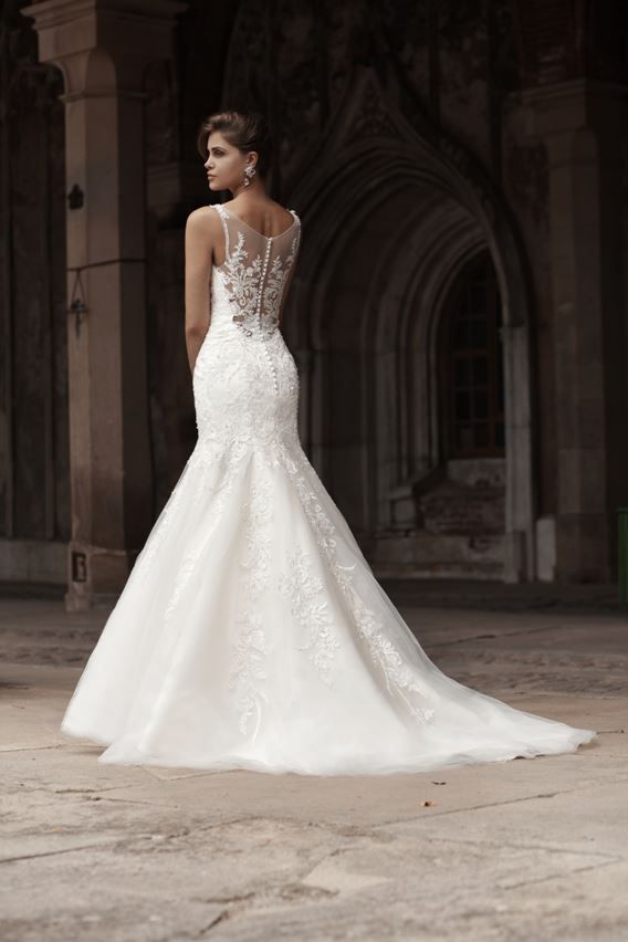 Abiti Da Sposa In Pizzo A Sirena Con Schiena Effetto Tattoo 2018Sposatelier
