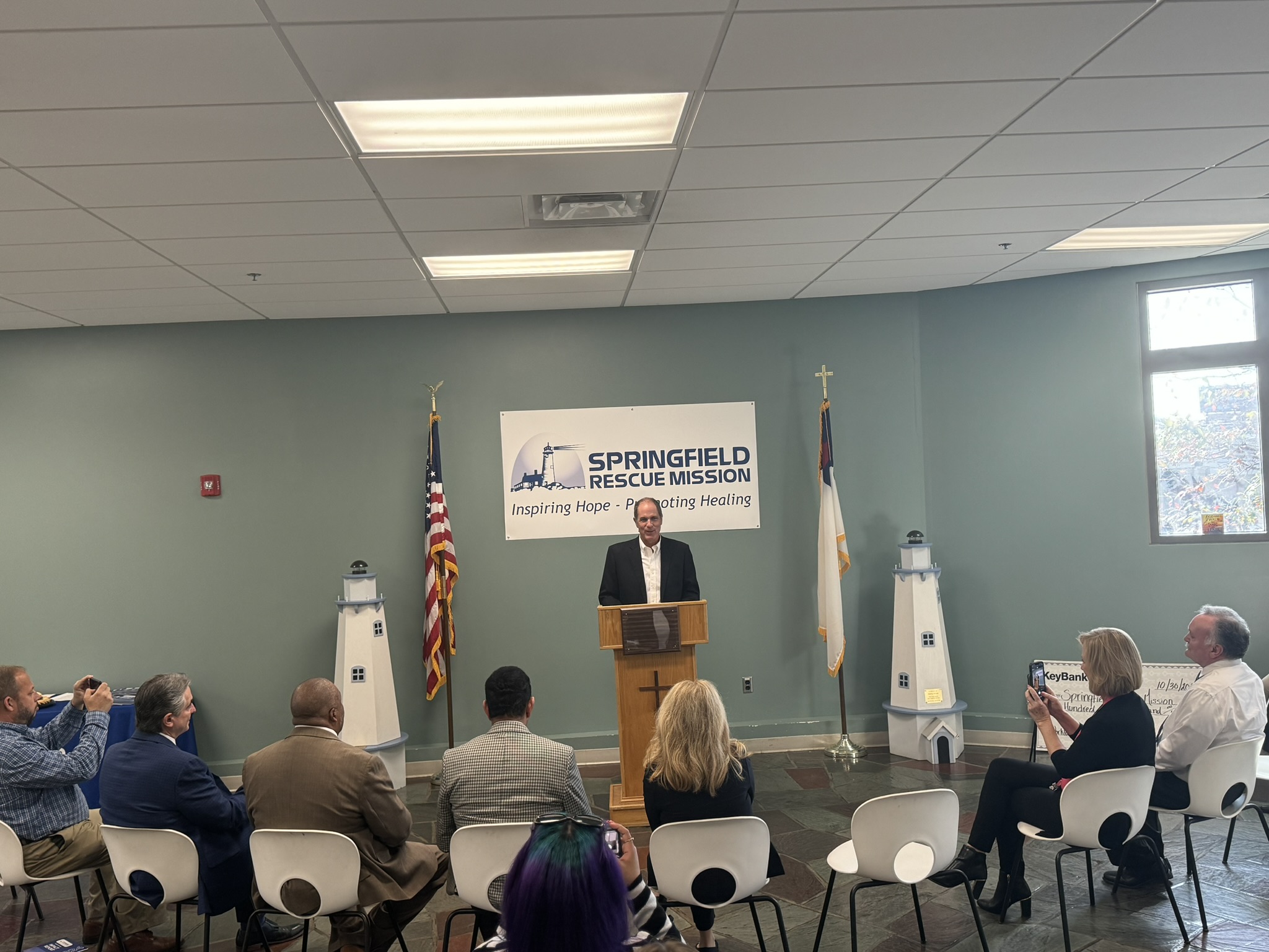 Mayor Sarno joins as KeyBank grants 150,000 to the Springfield Rescue