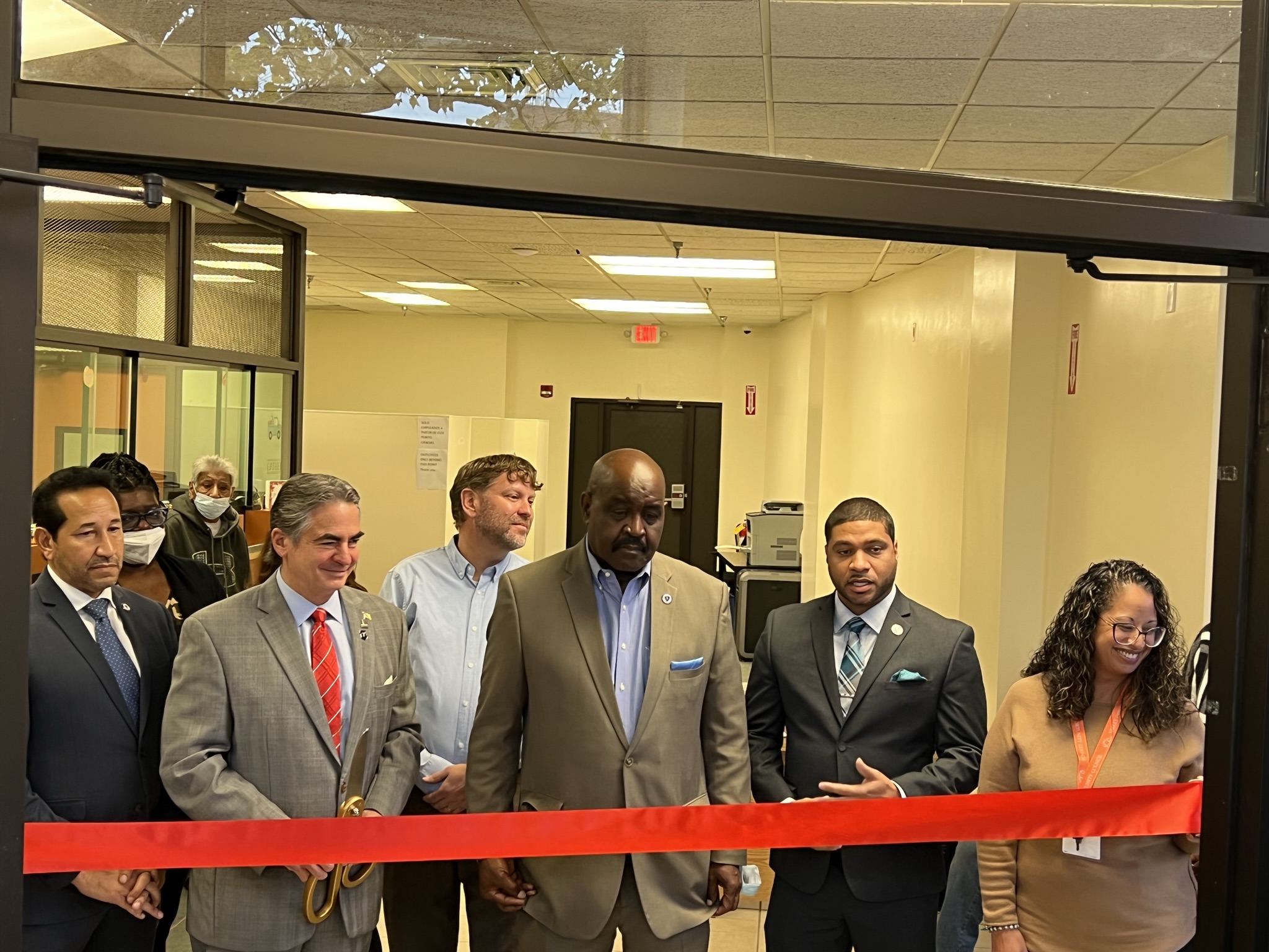 Mayor Sarno and State Officials attend Ribbon Cutting Ceremony for
