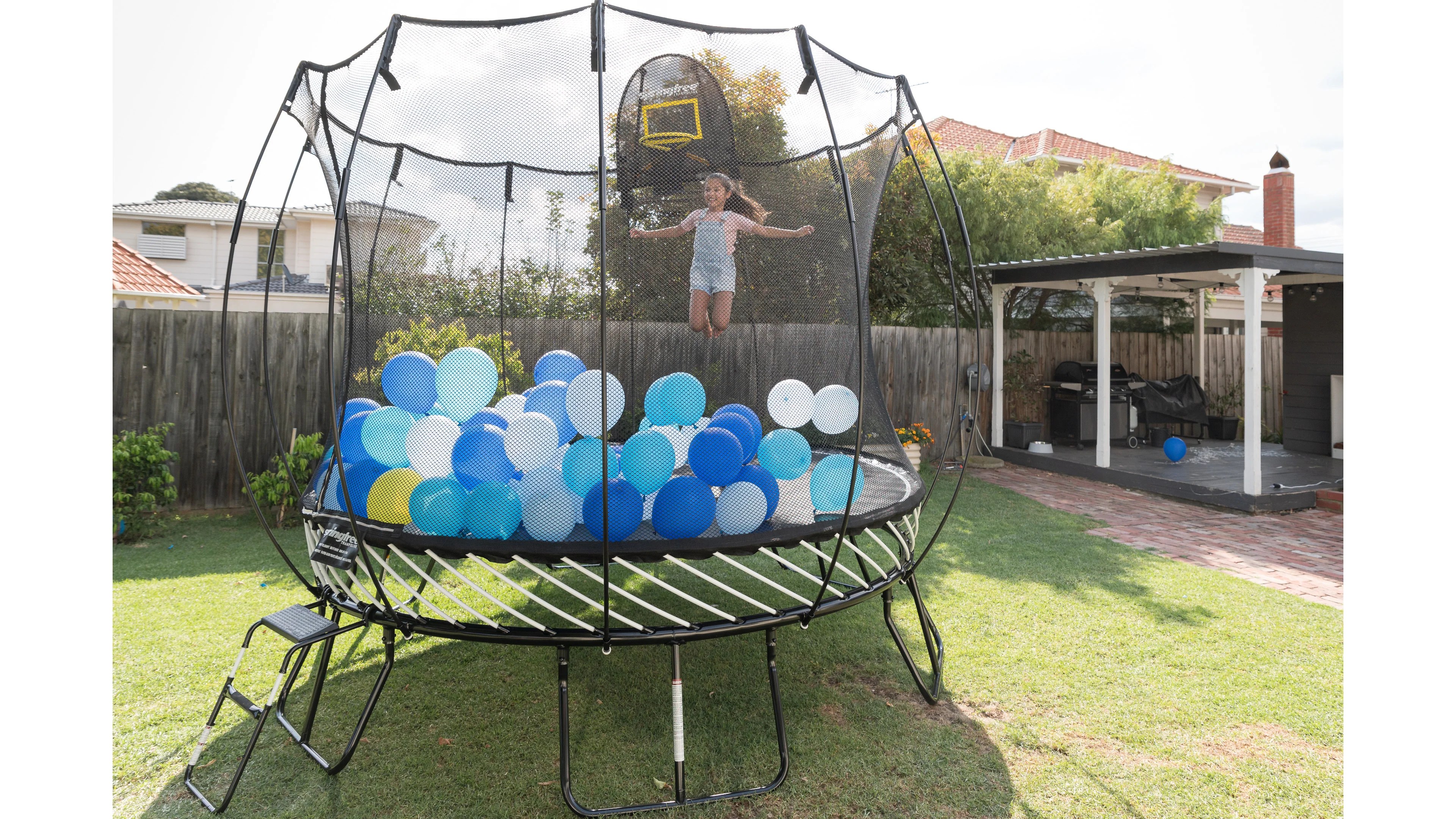 16 Best Trampoline Games to Play (Kids and Adults!)