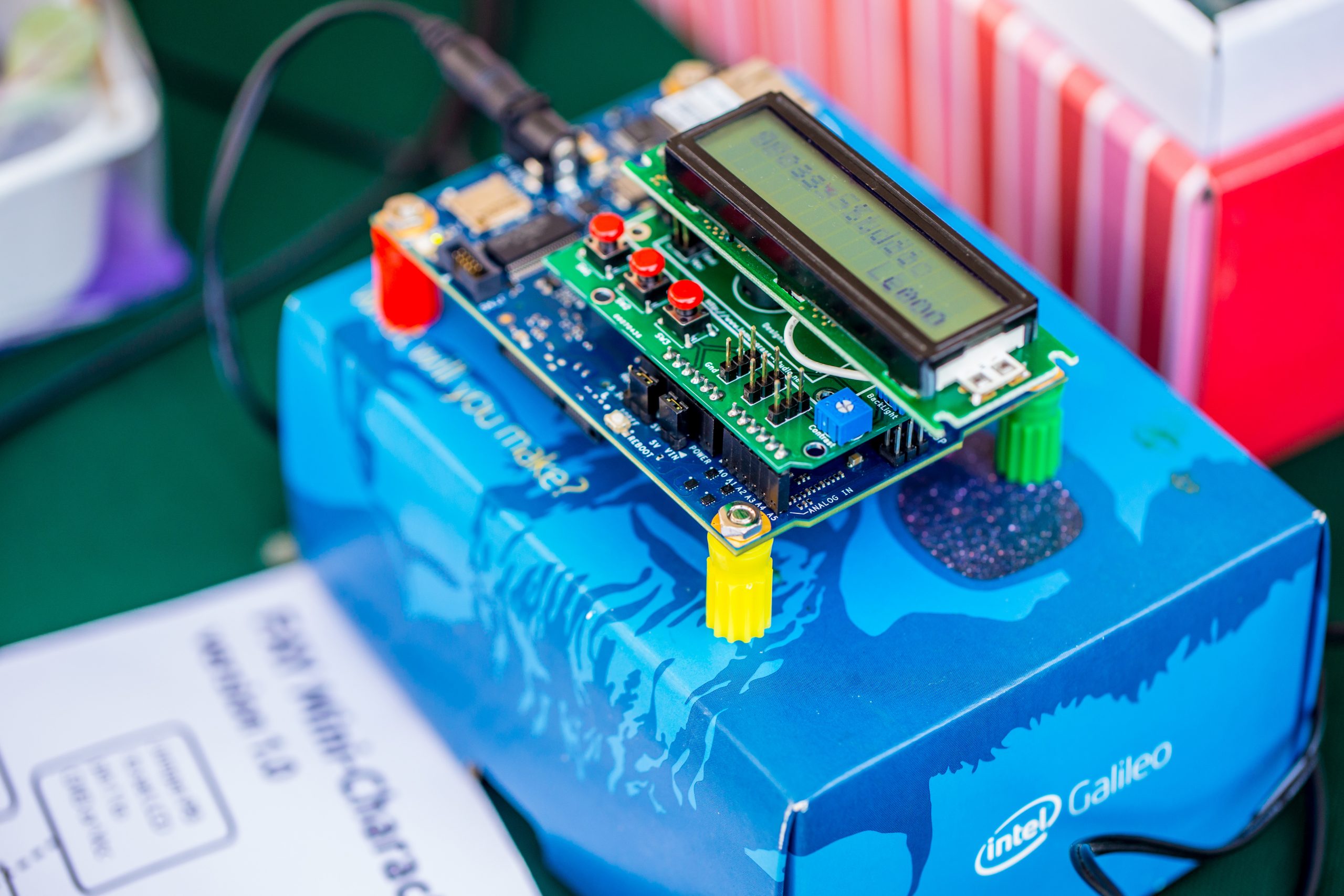 Intel Galileo, Intel's Arduino embedded system board for develop SPS