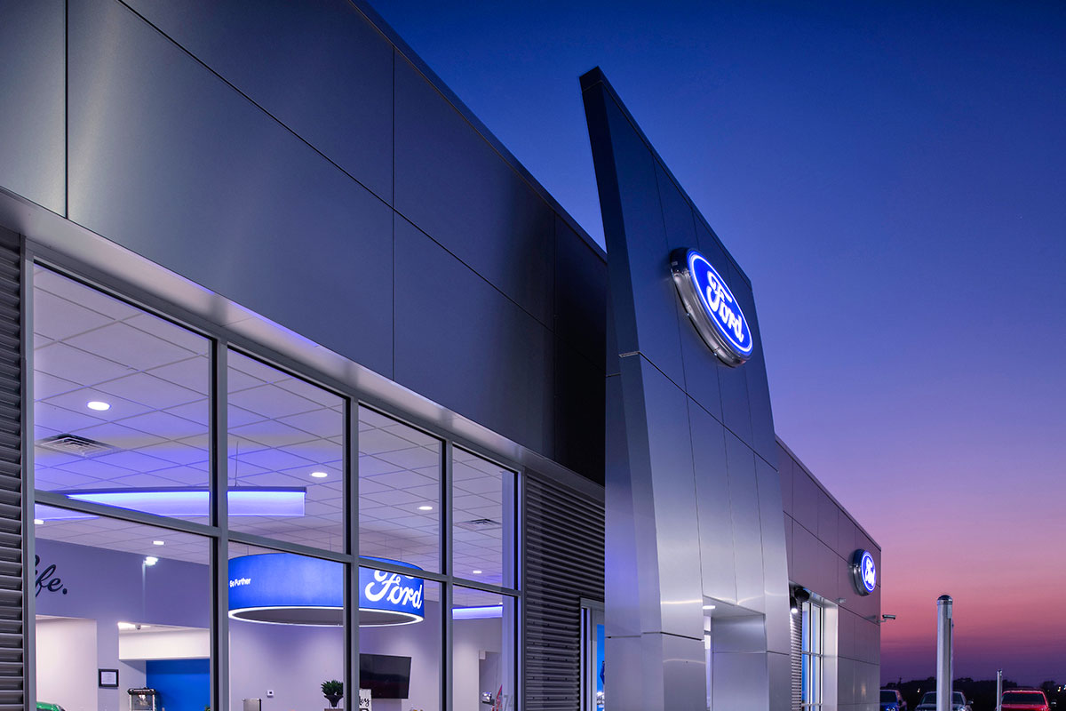 Glavan Ford of Clay Center SPT Architecture